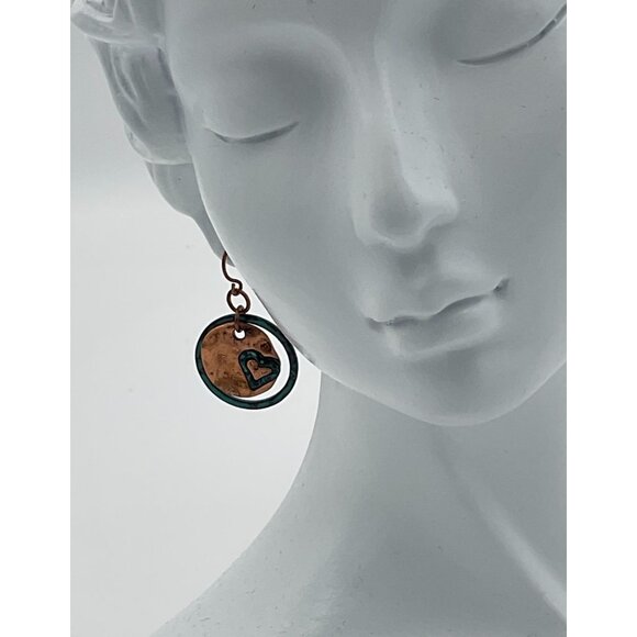 Double Circle Hammered Copper with Heart Patina Inlay Hoop Earrings Fish Backs - Picture 5 of 6